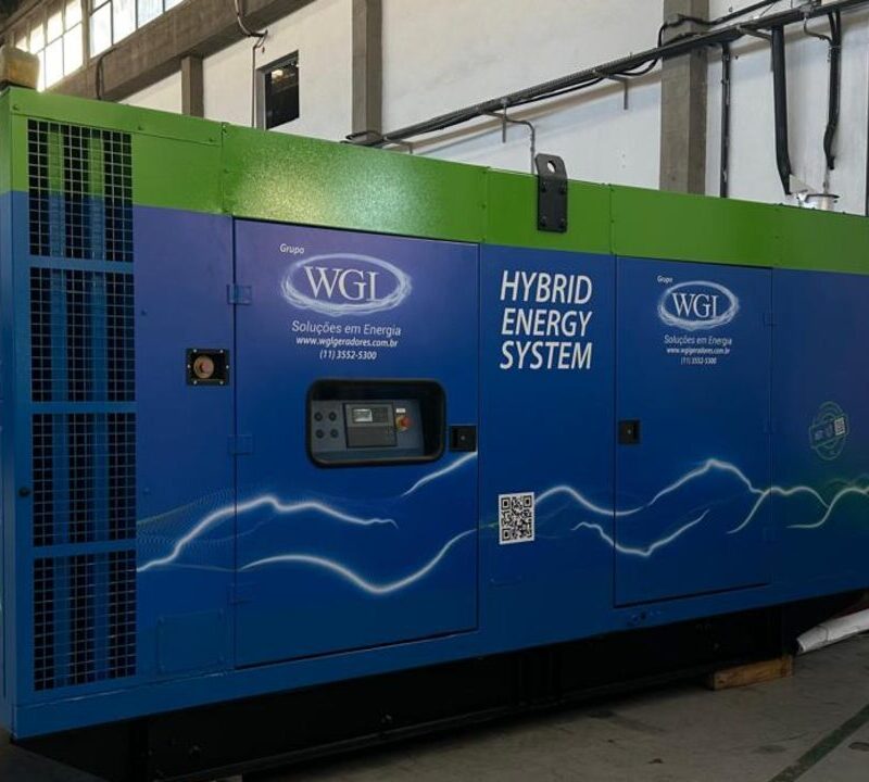 Gerador de energia híbrido para gestão de energia.